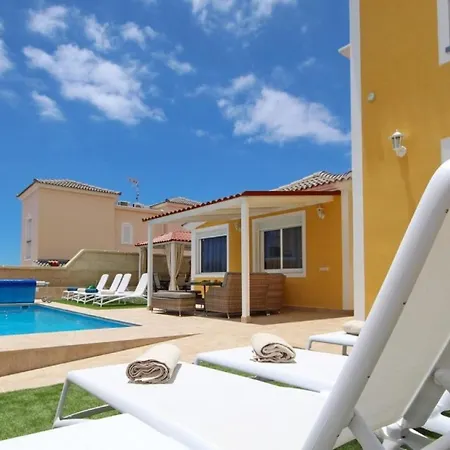 Beautiful Villa In Tenerife Costa Adeje (Tenerife)