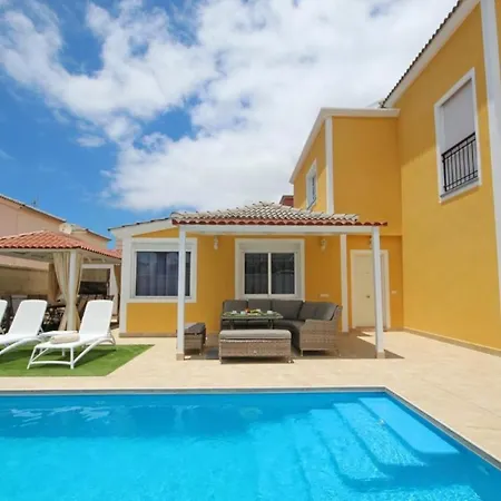 Beautiful Villa In Tenerife أذيخي